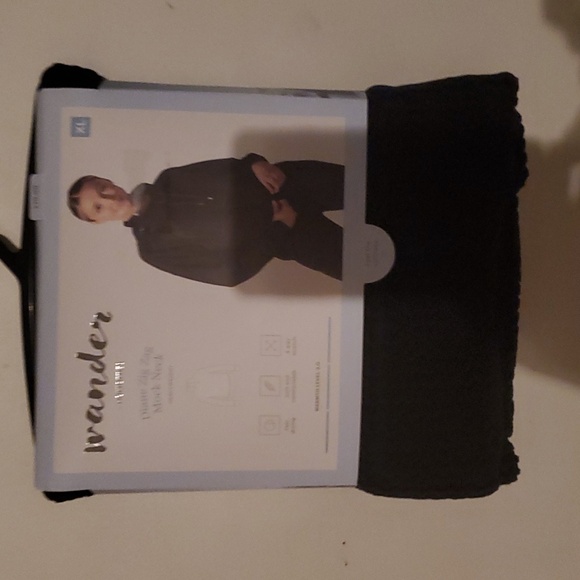 Wander Diane Zig Zag Mock Neck - Picture 1 of 2